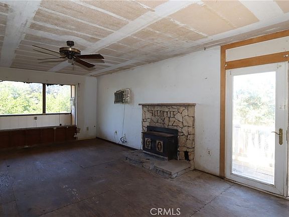 4th image of 3971 Villa Ave