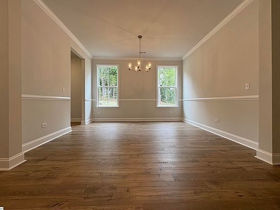 5th image of 2 Durbin Forest Way