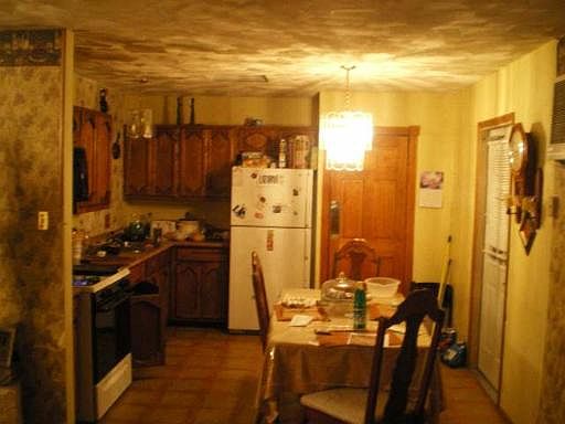 5th image of 8706 CAPE VALLEY DR