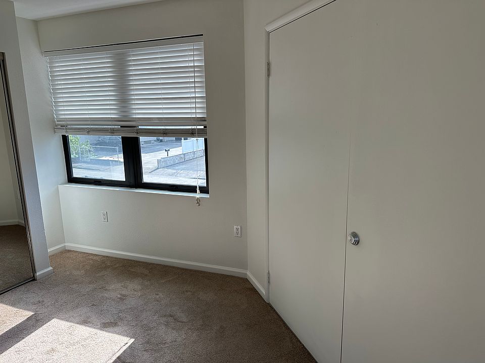 1st image of 1808 Liliha St APT C