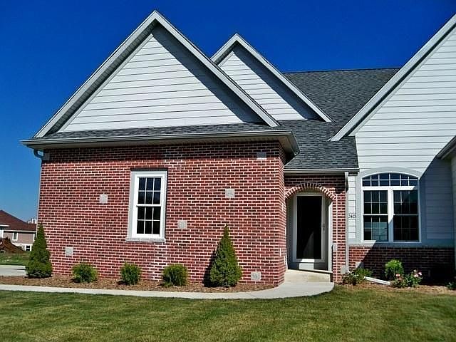 1st image of 9040 S Cordgrass Cir W