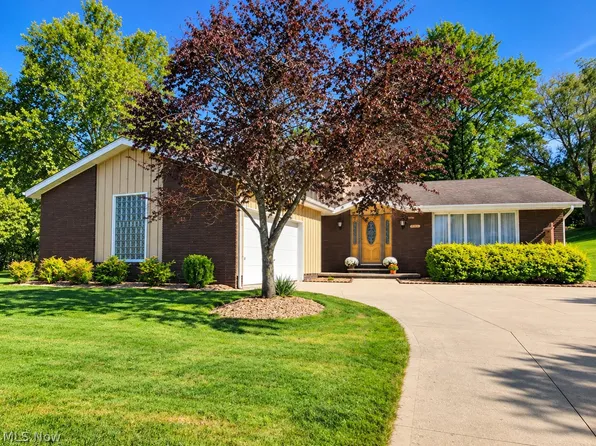 2043 Judy Dr, Cleveland, OH 44134
