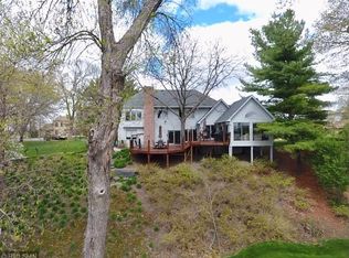 21282 Floral Bay Dr N, Forest Lake, MN 55025
