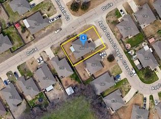 688 Apple Cross Ct, Waco, TX 76706