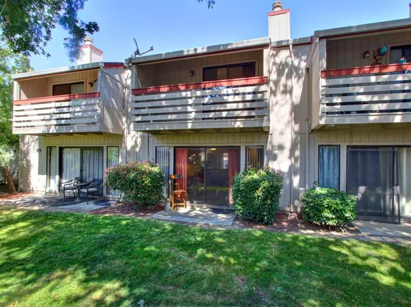 4908 Whisper Ln, Sacramento, CA 95841