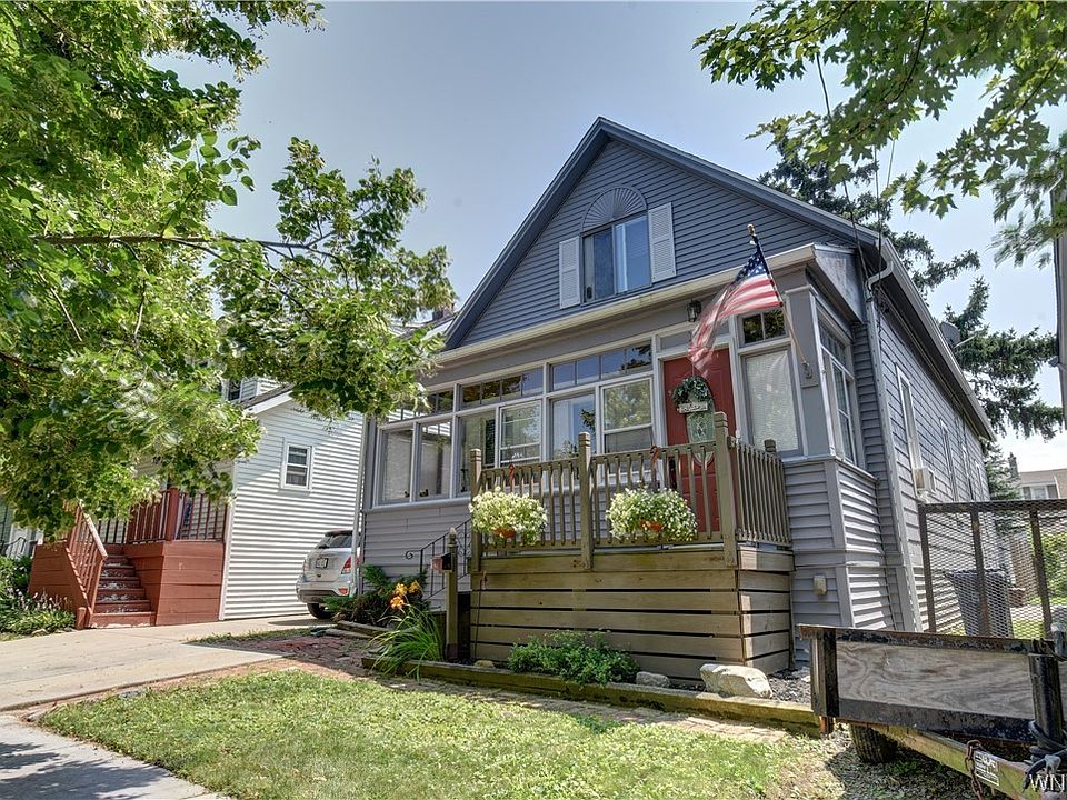 1st image of 15 Clio Ave