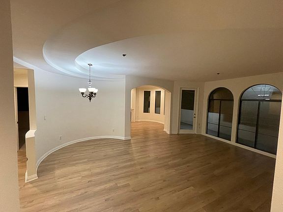 4th image of 540 N Rossmore Ave APT 306