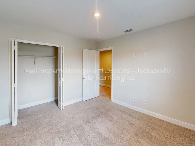 11979 Calvesta St — Photo 15