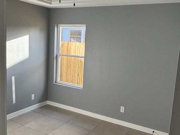 5th image of 313 E Polk St Unit 313