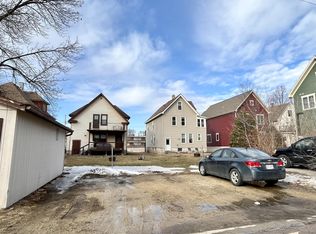 1215 Mound St #1, Madison, WI 53715