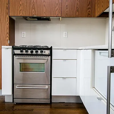 Rented by Nooklyn NYC LLC | media 11