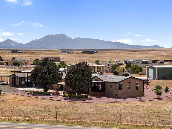 4th image of 9800 N POQUITO VALLEY Road