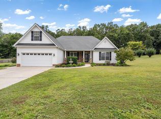 112 Sprouse Farm Way, Fountain Inn, SC 29644