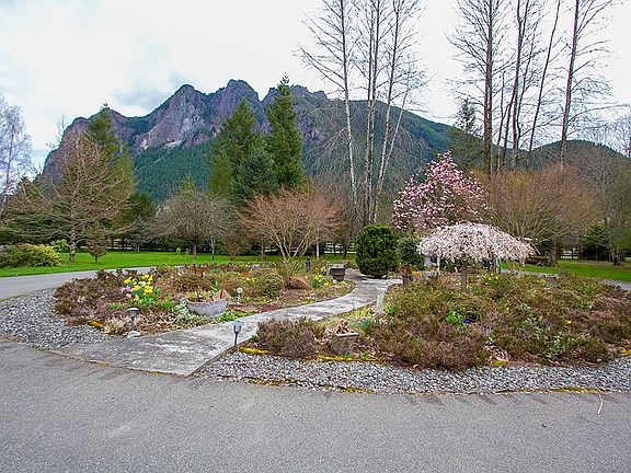 2nd image of 10511 428th Ave SE