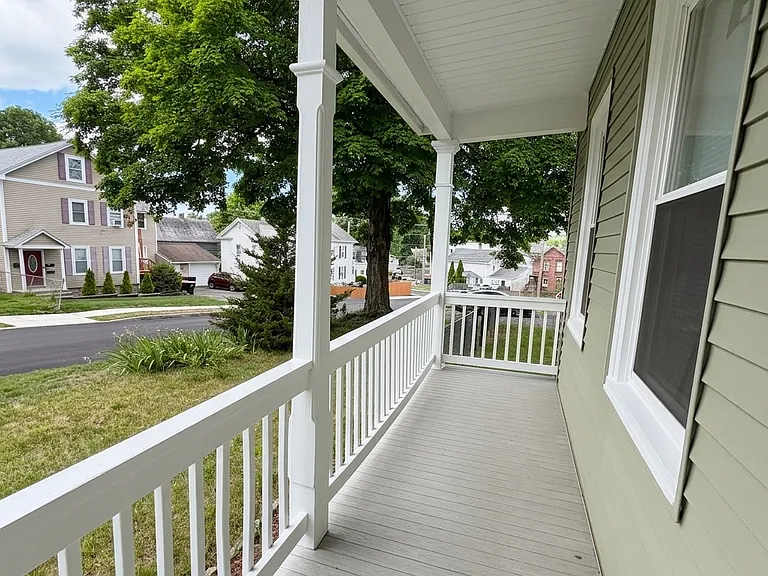 6 Center St #2 — Photo 8