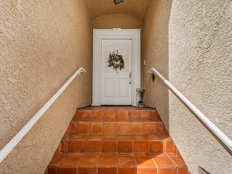 14234 Dickens St #3 — Photo 39