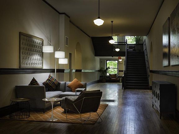 3rd image of 3514 Jefferson St #10577d9a4