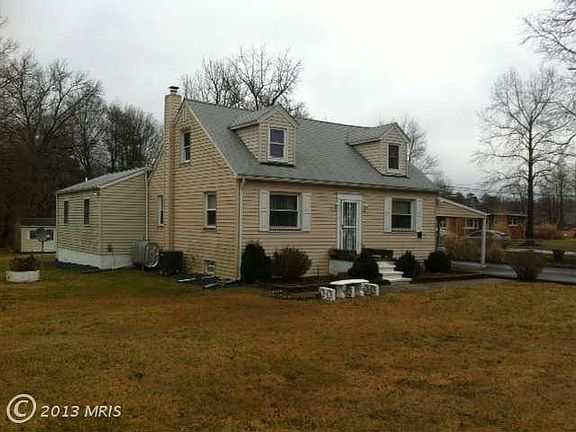 2nd image of 7565 E Howard Rd