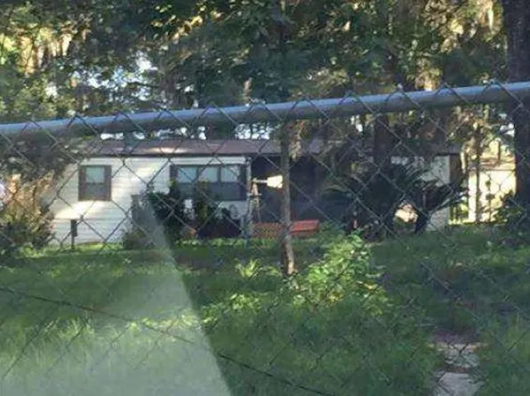 6092 W Highway 318, Reddick, FL 32686
