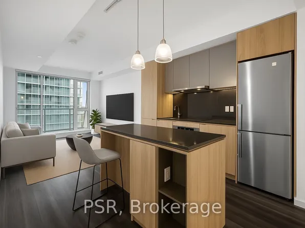 11 Ordnance St #1311, Toronto, ON M6K 0H4