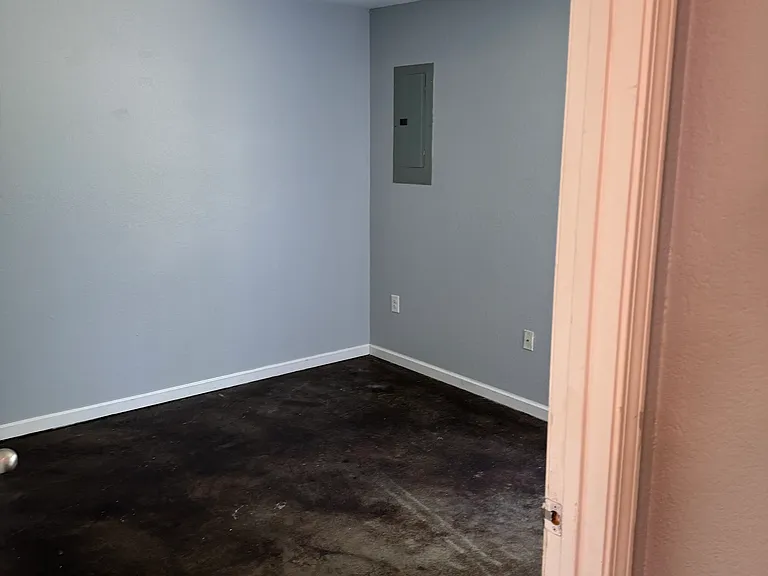601 E Emerson St #2 — Photo 9