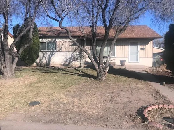 1724 Maplewood Dr, Pueblo, CO 81005