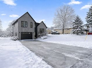 1076 7th Ave, Hanover, ON N4N2G9