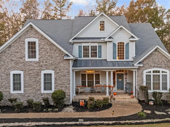 14108 Faraday Ter, Chester, VA 23831