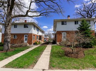 143 Westerfield Pl APT D, Grayslake, IL 60030