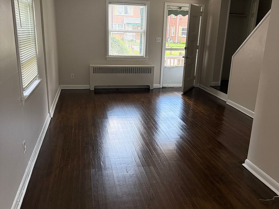 Living Room facing front door