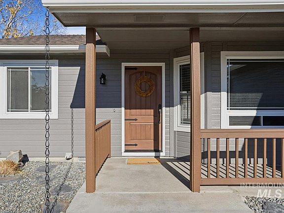 5th image of 7994 W Whittaker St