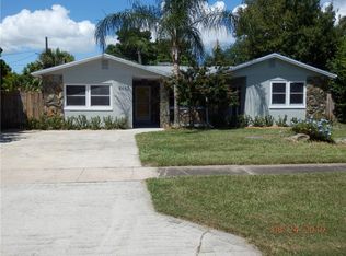 8662 Oriole Ln, Seminole, FL 33777