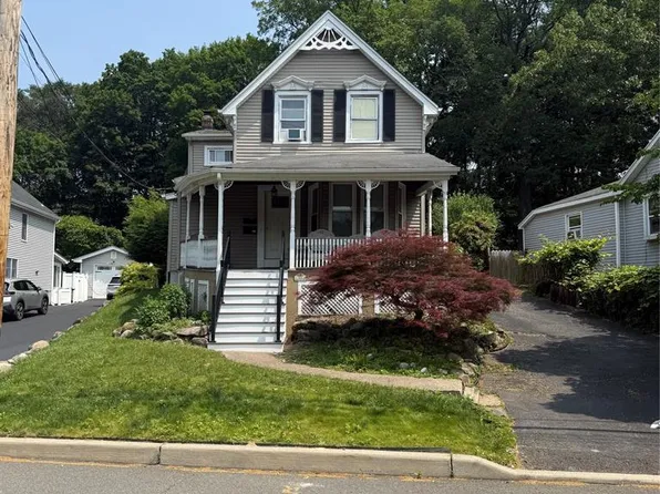 114 Colony Ave, Park Ridge, NJ 07656