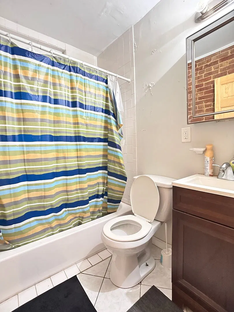 3BR/2BA Allston Apartment | Heat & Hot Water Included | No Fee | Pet Friendly — Photo 3
