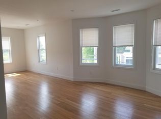 409 Shirley St APT 3, Winthrop, MA 02152