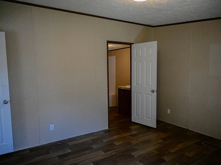 909 Pine Eagle Ln — Photo 8