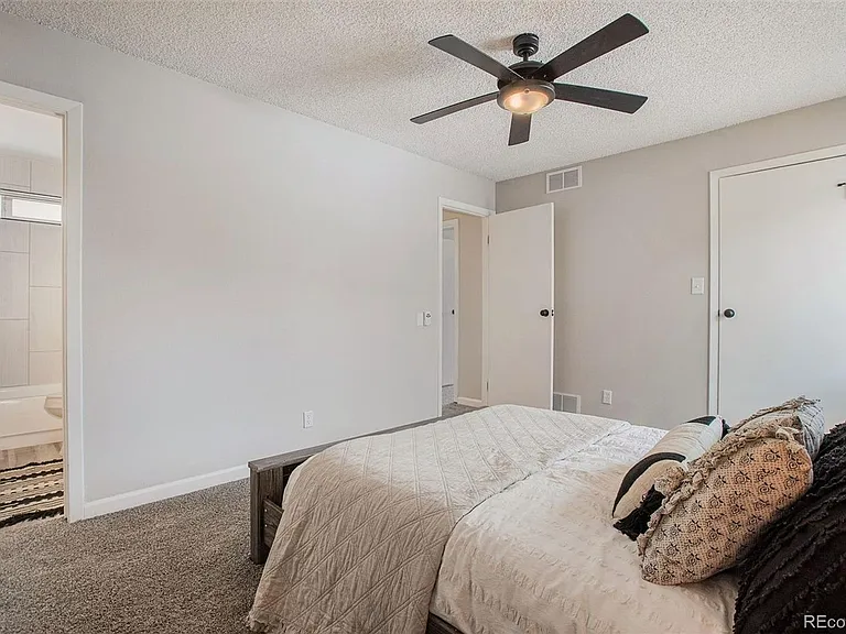 8369 E Briarwood Ave — Photo 16