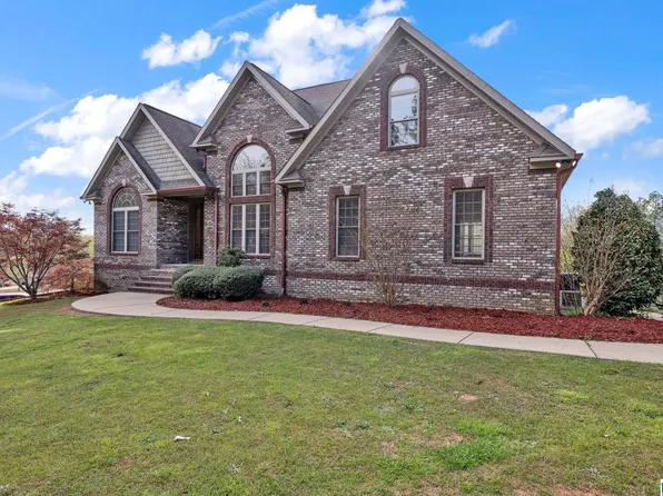 108 James St, Lincoln, AL 35096