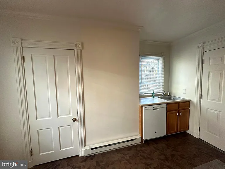 38 Wayside Ave #2 — Photo 34