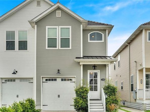 1102 Claiborne Dr