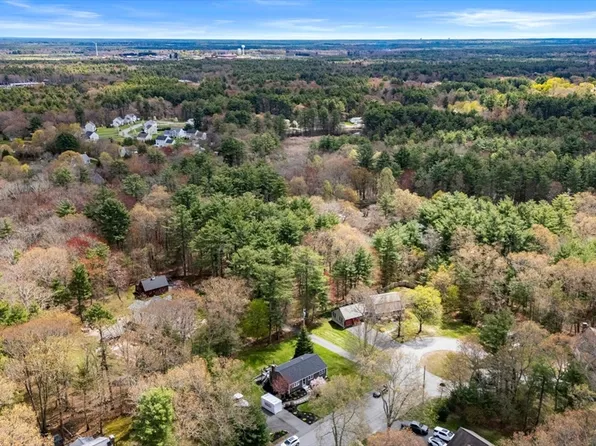 120 Ashtead Rd, Bridgewater, MA 02324