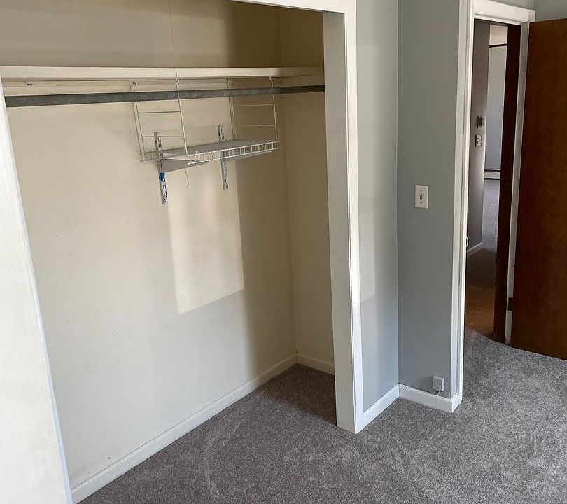 8 North Main Street 8 N Main St Charlton, MA Zillow Apartments