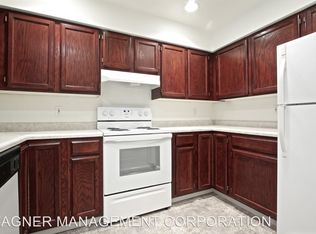 75 NW Dogwood St APT 203, Issaquah, WA 98027