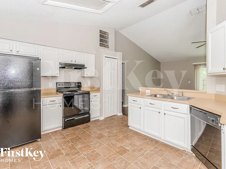 8761 E Spring Harvest Ln — Photo 7
