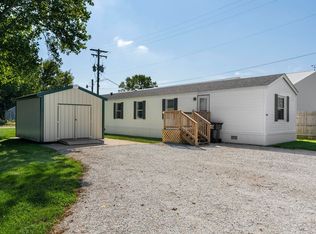 6433 E South St, Darlington, IN 47940
