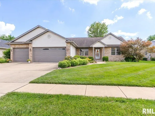 336 Hershiser Ln, Chatham, IL 62629