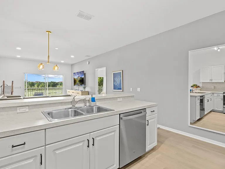 3137 Sun Lake Ct #B — Photo 17