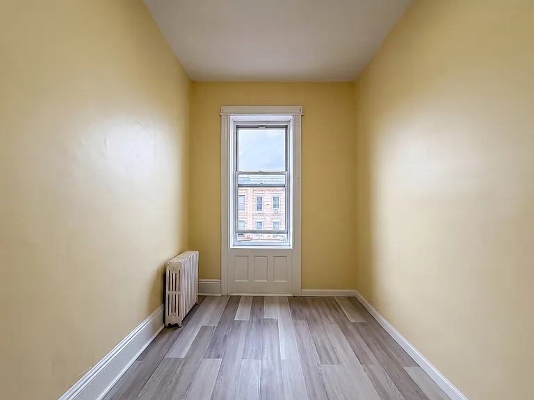 6556 Myrtle Ave #2 — Photo 5