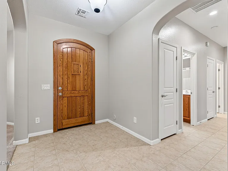 10639 W Alex Ave — Photo 6