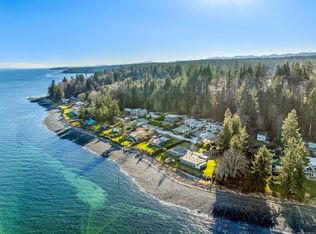 5778 Coral Rd, Comox Valley, BC V9J 1W9